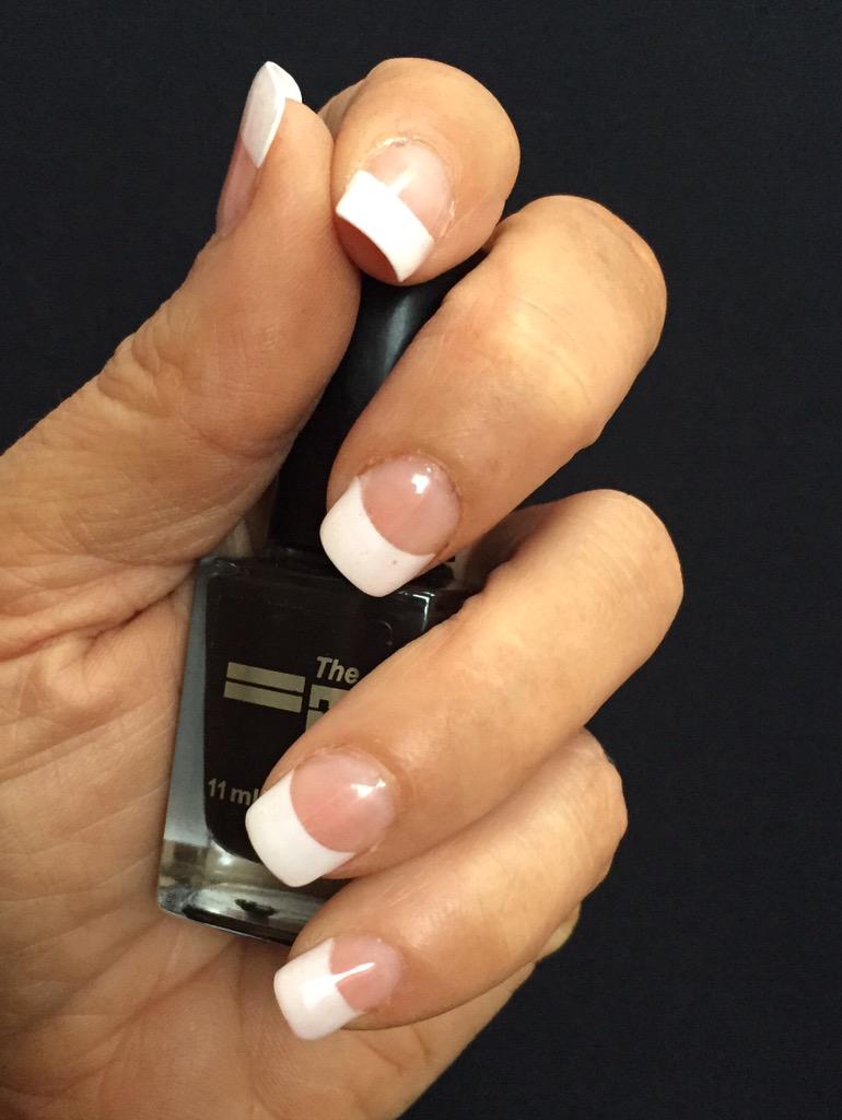 _AllureBeauty's tweet photo. Gel extensions from yesterday. A more natural look than acrylics http://t.co/IsavzTlnee