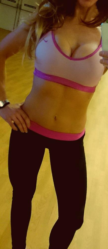 lublu11's tweet photo. Great day of posing, abs and beasting clients! #grenadejay #elitetrainer #abs #NoExcuses #wbff #miamipro http://t.co/1bhtIbaA85
