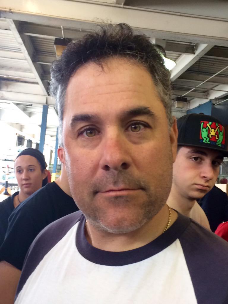 fruitNveggie15's tweet photo. The man the myth the legend @JDeRo23 http://t.co/UWsaZXC0w9