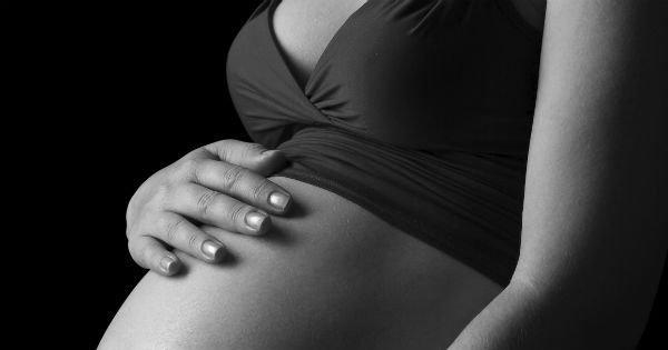 famili_fr's tweet photo. Elle a conservé ses ovocytes http://t.co/fAx4yENjMu http://t.co/ZV2Hq3aqaN