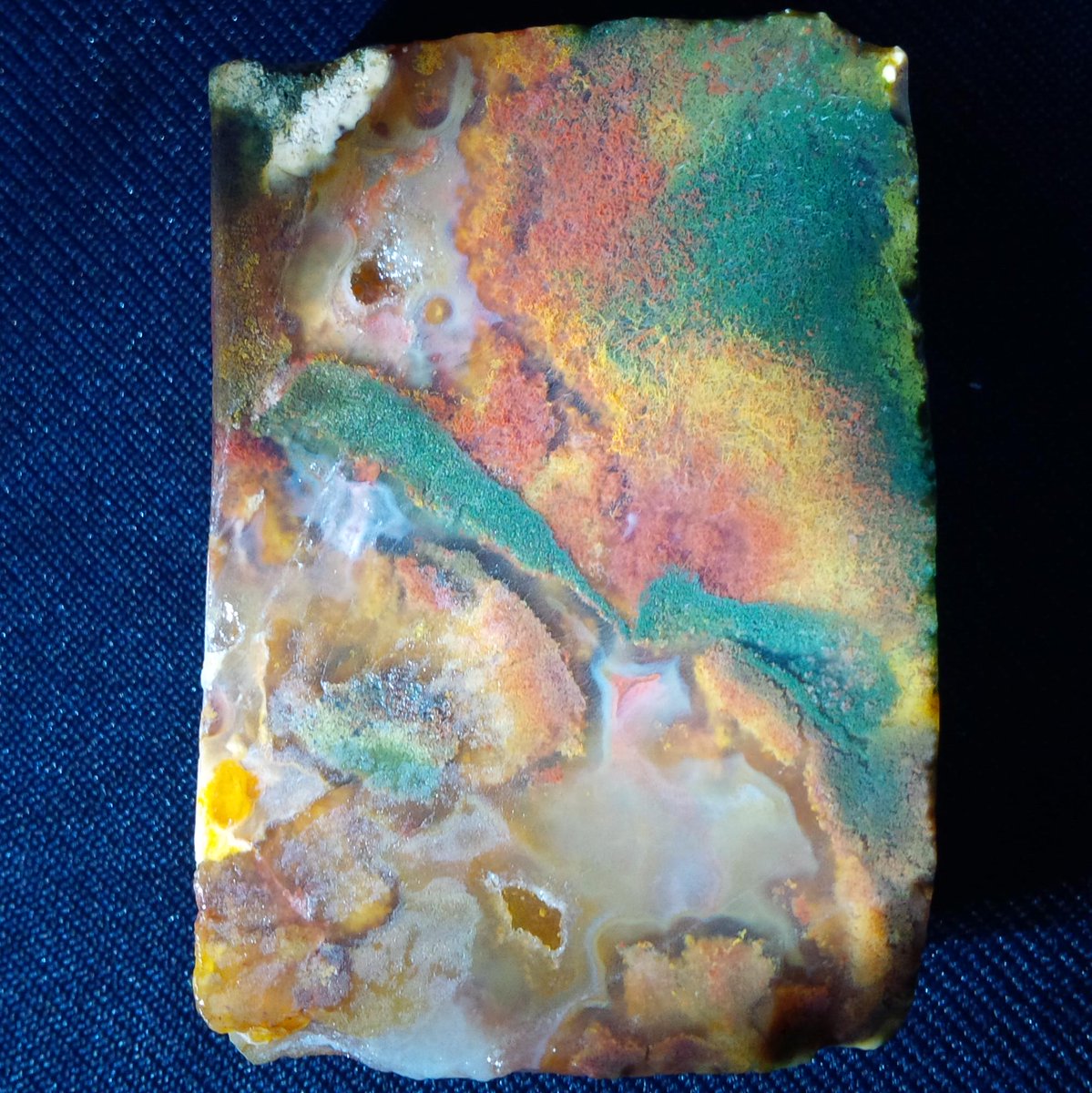 Yang minat bahan lumut bos. .