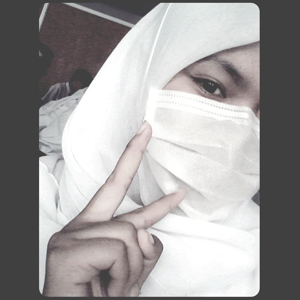 Anjely_Azis's tweet photo. ;;) http://t.co/FuHKEGPtWT