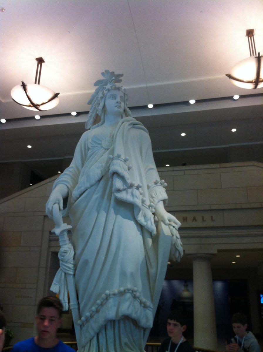 hthompson2015's tweet photo. We're touring the United States Capitol Building! http://t.co/YngSsfRfOh