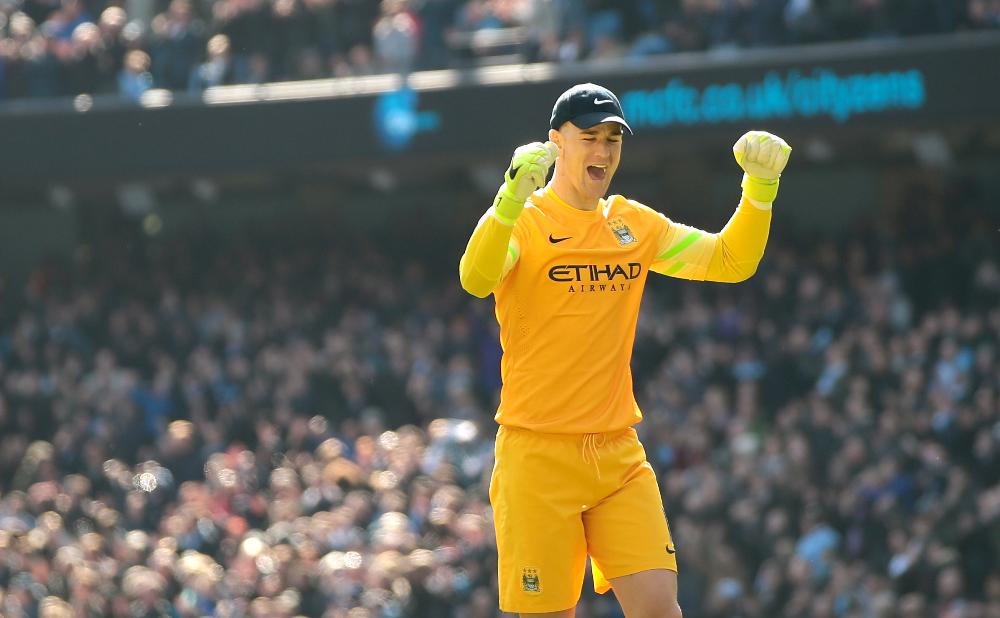 ManCity's tweet photo. Hart edges closer to top @premierleague - the runners and riders for the Golden Glove award http://t.co/ixZLLKYsxg http://t.co/D92Y3iS7gM