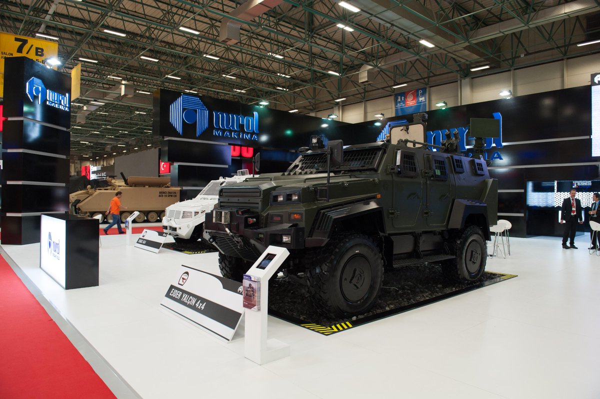 BusinessAnkara's tweet photo. #IDEF15 e özel 4x4 araçları ile katıldı: http://t.co/dmOF0j3njB http://t.co/HumTRna3wl