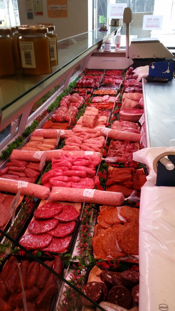 25% OFF ALL WEEK. DONT MISS OUT. You can also order online scotsmeat.scot