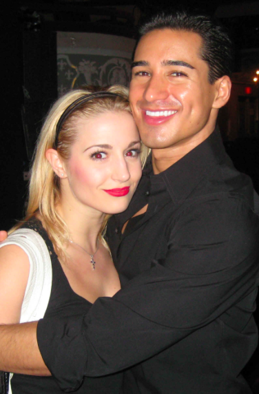 PolenGeneration's tweet photo. #ScientistsOfTheWorld: Please, clone this fine #HumanSpecimen, @MarioLopezExtra #Retweet if you agree! @JoanaDSGarcia http://t.co/GAQxlhYIii