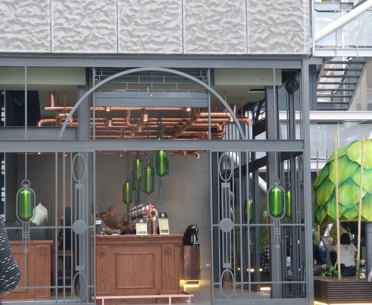 Pad_Ita2015's tweet photo. Tradizione, innovazione, sostenibilità in un'unica azienda: scopri la storia di @BirraPoretti @Expo2015Milano #PadIta http://t.co/TZm4N5X0Km