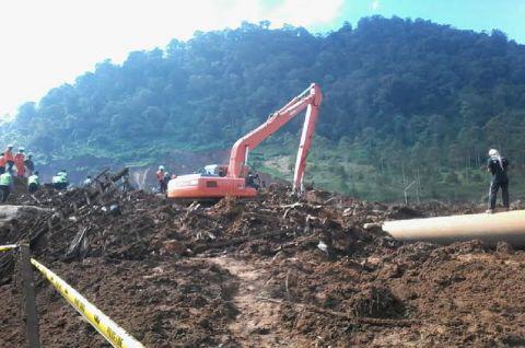 infobdg's tweet photo. Pemkot Bandung Siap Bantu Korban Longsor Pangalengan http://t.co/zJTlb5Xy8h #infoBDG http://t.co/BXUWtMYHQ2