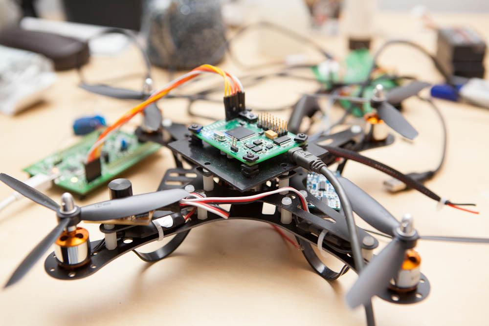 linuxparatodos's tweet image. Conoce Erle-Copter, el primer #Drone potenciado por #Ubuntu: bit.ly/1AFgwFD / bit.ly/1F5RZRj
