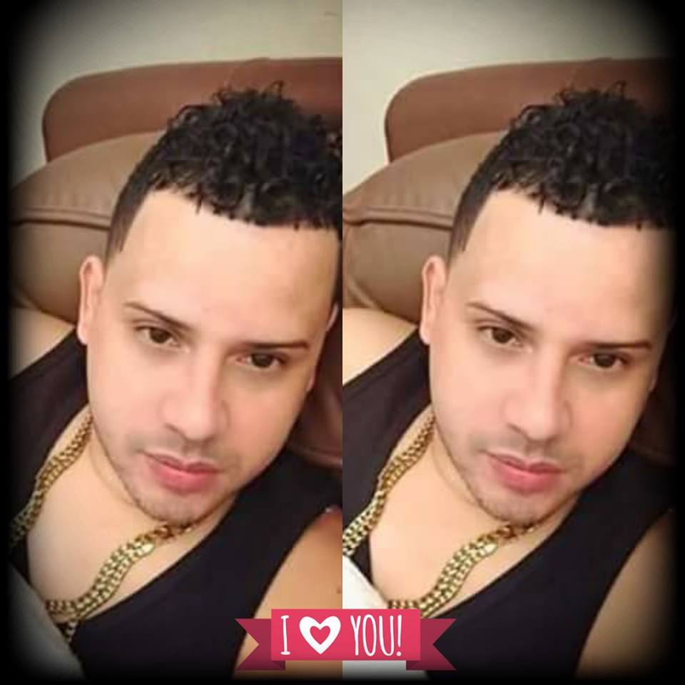 lasuselis2's tweet photo. iLove ♥☺☺ @Enana_Rose02 @alexandramerce6 ♥ http://t.co/NEspYoPE3E