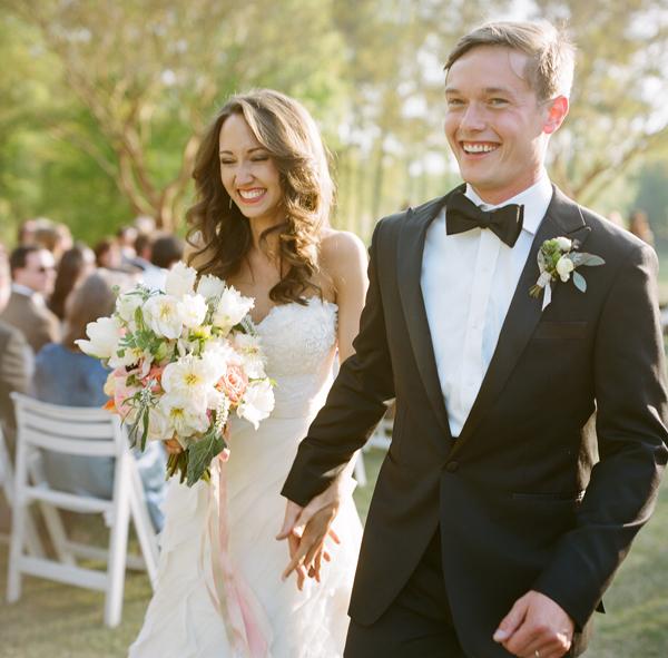 iloveswmag's tweet photo. We adore this #SWV7 family-centered, love-filled wedding from @ABryanPhoto! And, this couple! http://t.co/oIWlaw036u http://t.co/Q3SbgzI1lw