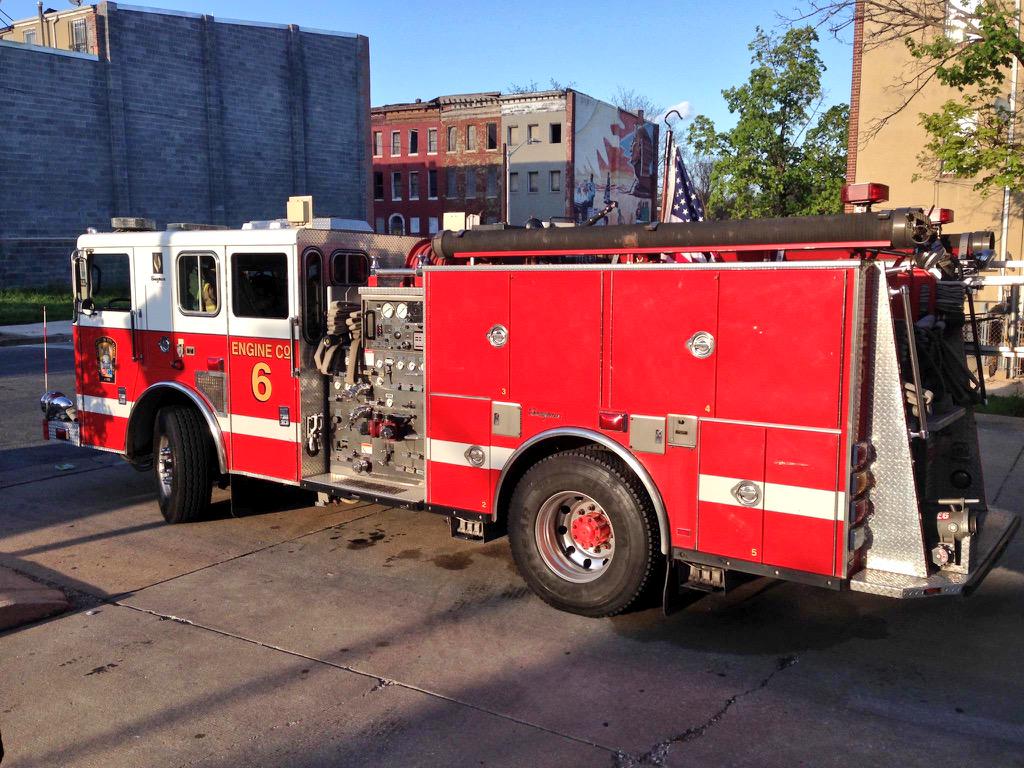 BCFDL734's tweet photo. Just last week Lt. Kevin McRae & DCFD Engine 6 came to Baltimore to #StandWithBCFD #IAFF http://t.co/iHr5do6zWP