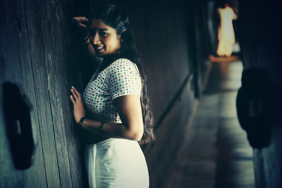 Anu Mol (@anumol_online) on Twitter photo 