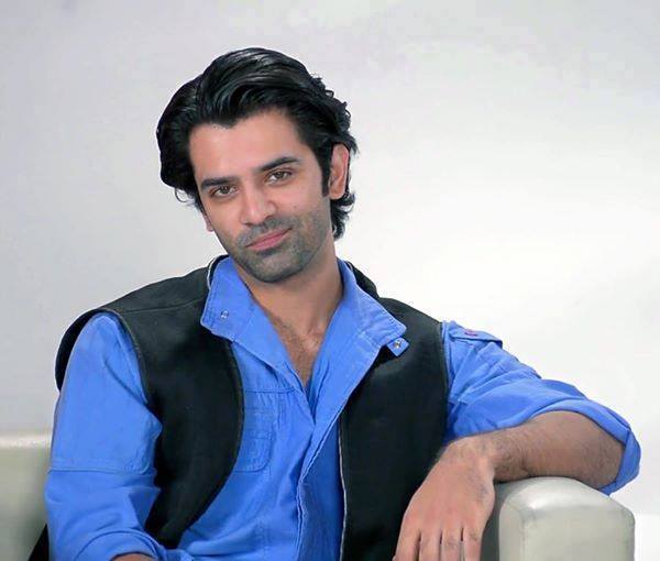 koshi69807335's tweet photo. @BarunSobtiSays Hello ... Kevik
....Baron Ante favorite star with Girls Egypt http://t.co/XPFAJwuV13