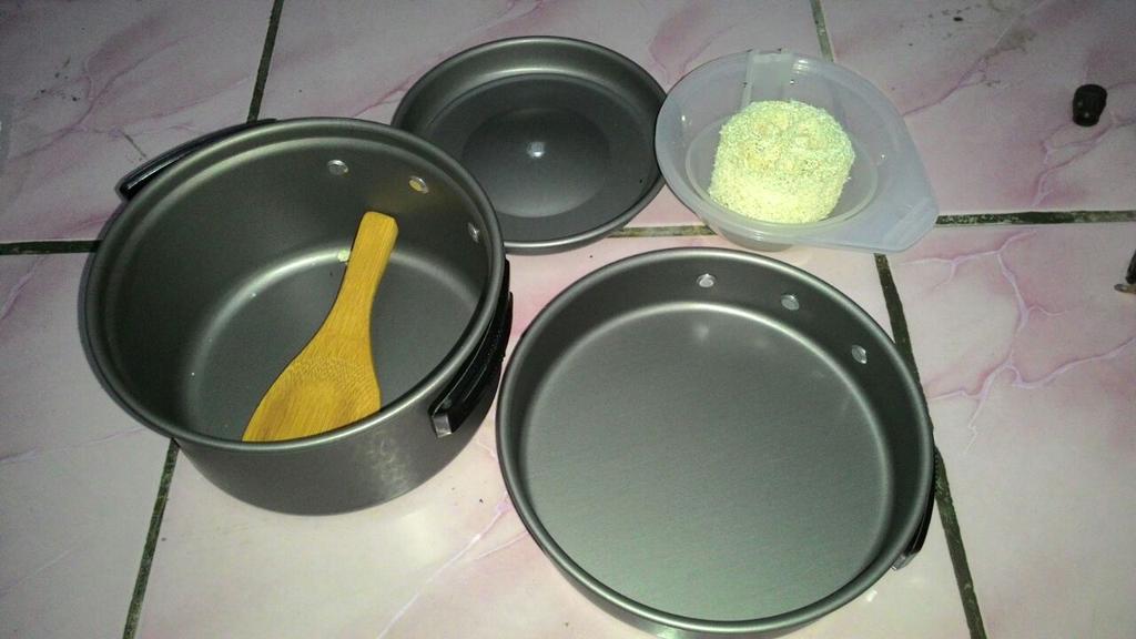 Yuk om di order perlengkapannya..murah meriah di bandingkan di toko...