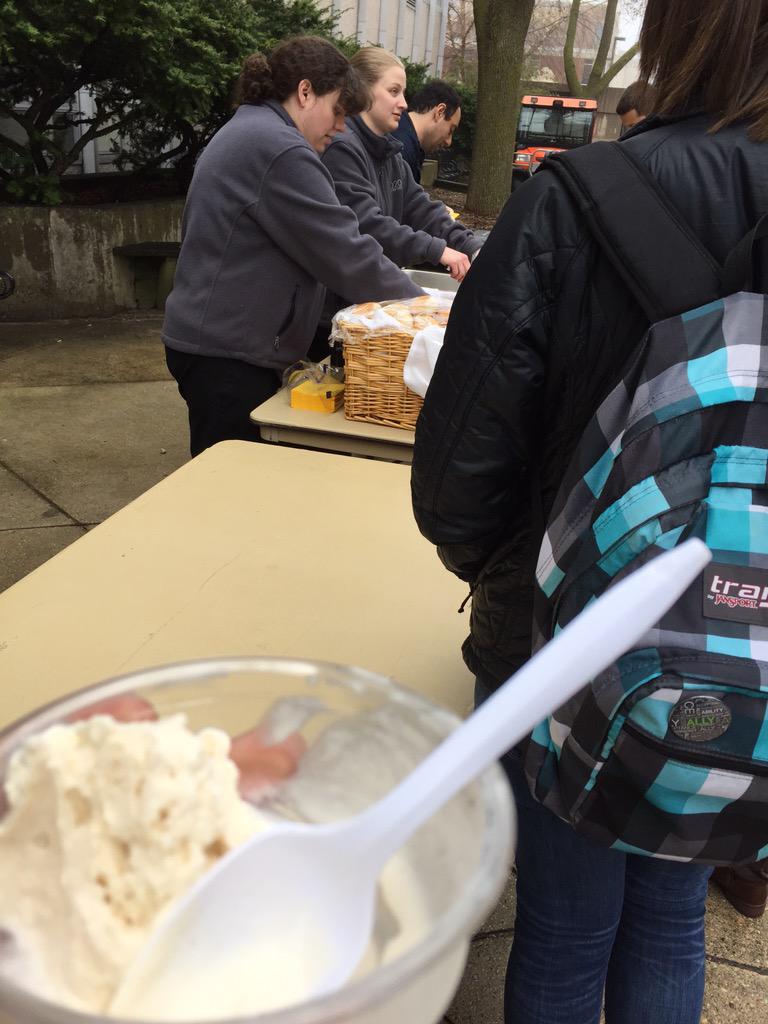 UWMScoop's tweet photo. Brats and ice cream http://t.co/pKEmqvdzVd