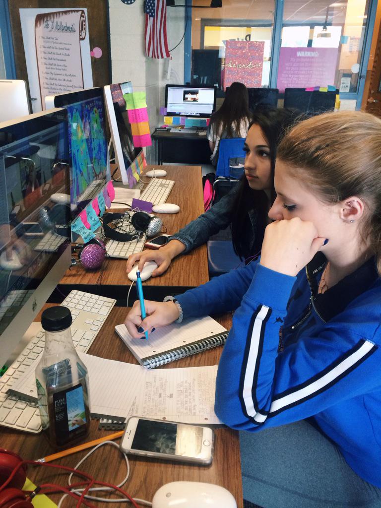 JVBuzz3's tweet photo. Want to hear more about FBLA? make sure you tune in to the JV Buzz next Friday to learn more! http://t.co/pk8xY3mWPT