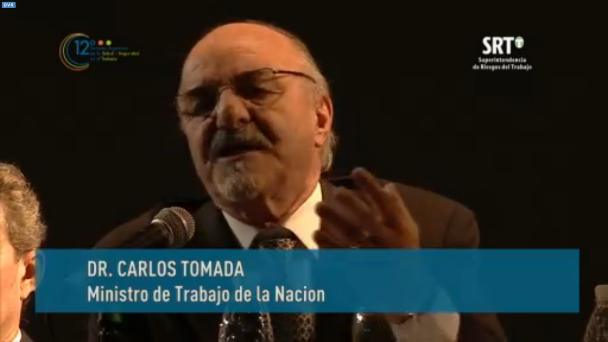 SRTArgentina's tweet photo. "Había 3 millones y medio adentro del sistema de riesgos del trabajo, hoy hay 9 millones y medio" @mintrabajo  #12SRT http://t.co/96GIcUZUhn