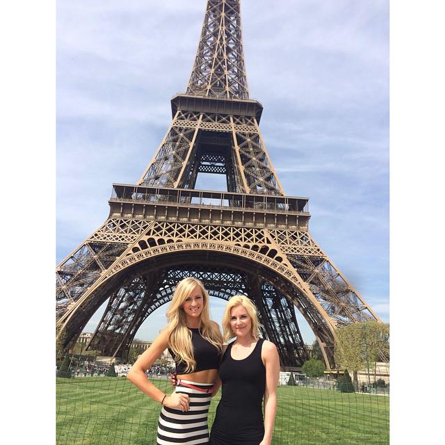 maemymomor's tweet photo. @delenataltmarae: @RealSummerWWE @ReneeYoungWWE #summerrae #ReneeYoung #Raenae♥ http://t.co/0NCyH9GPjG