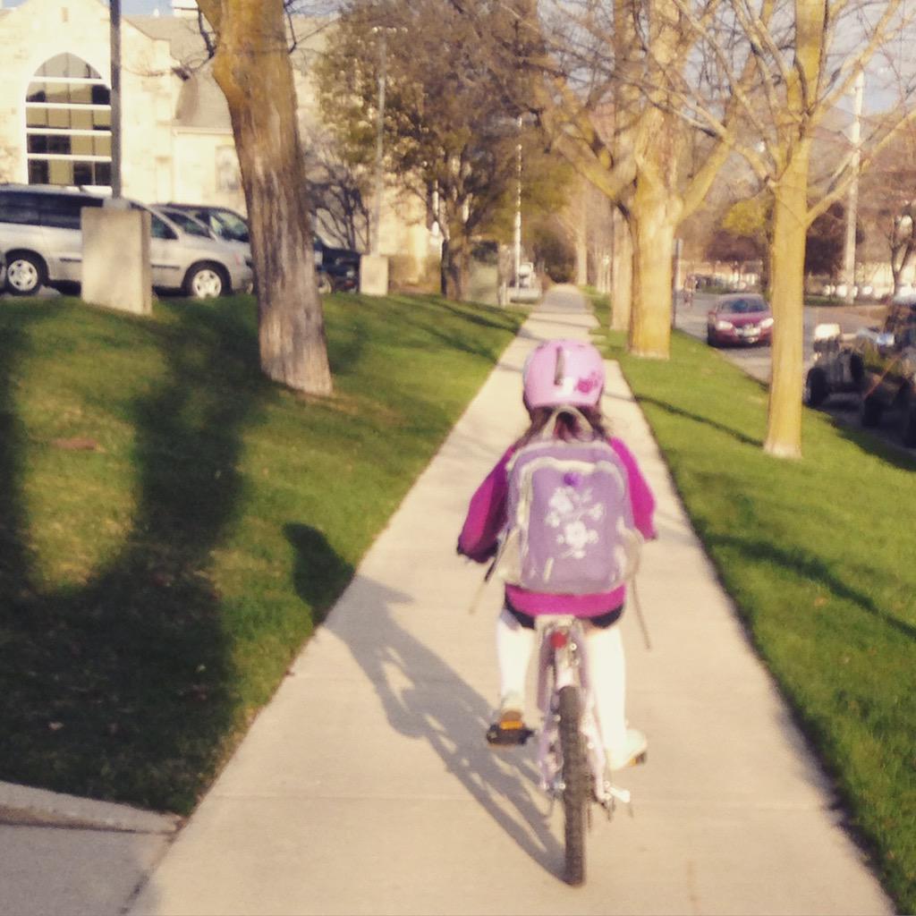TCSpartan's tweet photo. Bike to school! #BikeTVC #elgruponorte #gtacs http://t.co/ctQ6D9Q38n