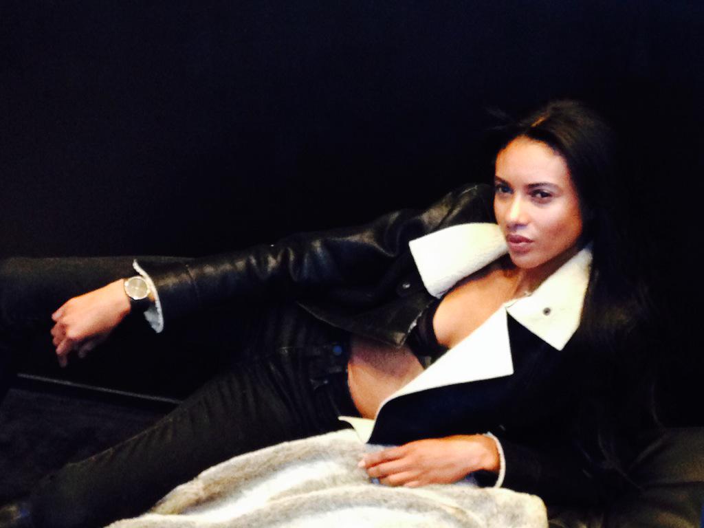 chasolorzano's tweet photo. #ckminute #mycalvins http://t.co/8jwU42Y6nq