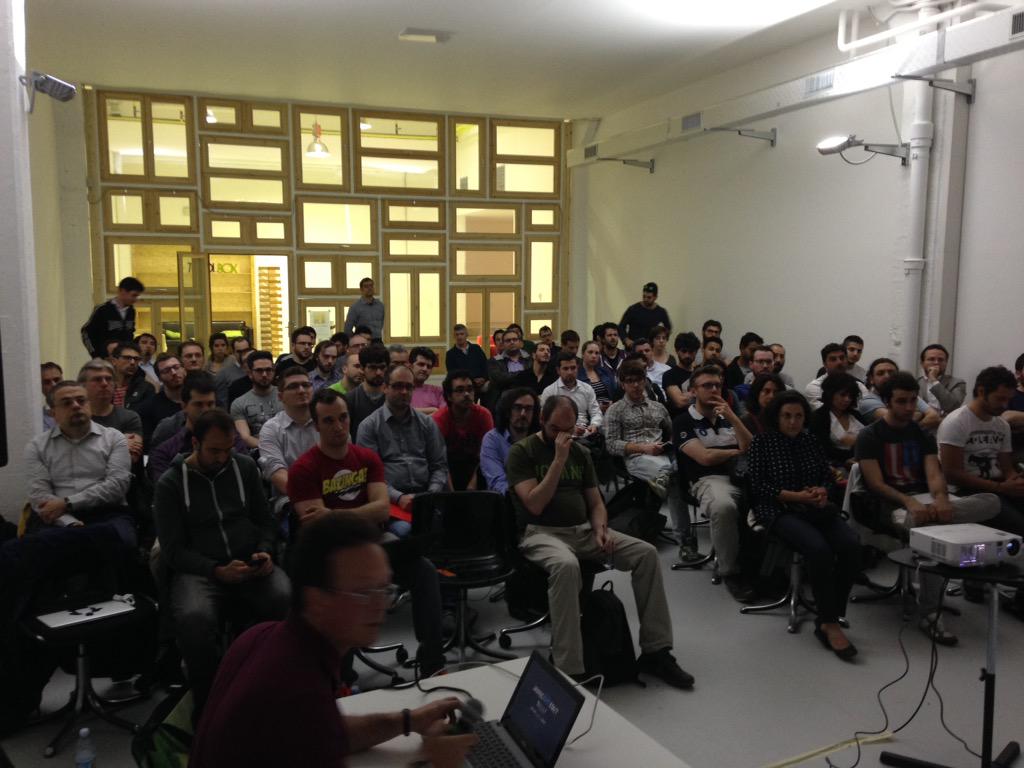 physiocoder's tweet image. A very crowded #TorinoJs meetup in #Torino. #MeteorJS #Nodejs #ES6 #mqtt #gulp #brunchio thanks @tlbxcoworking