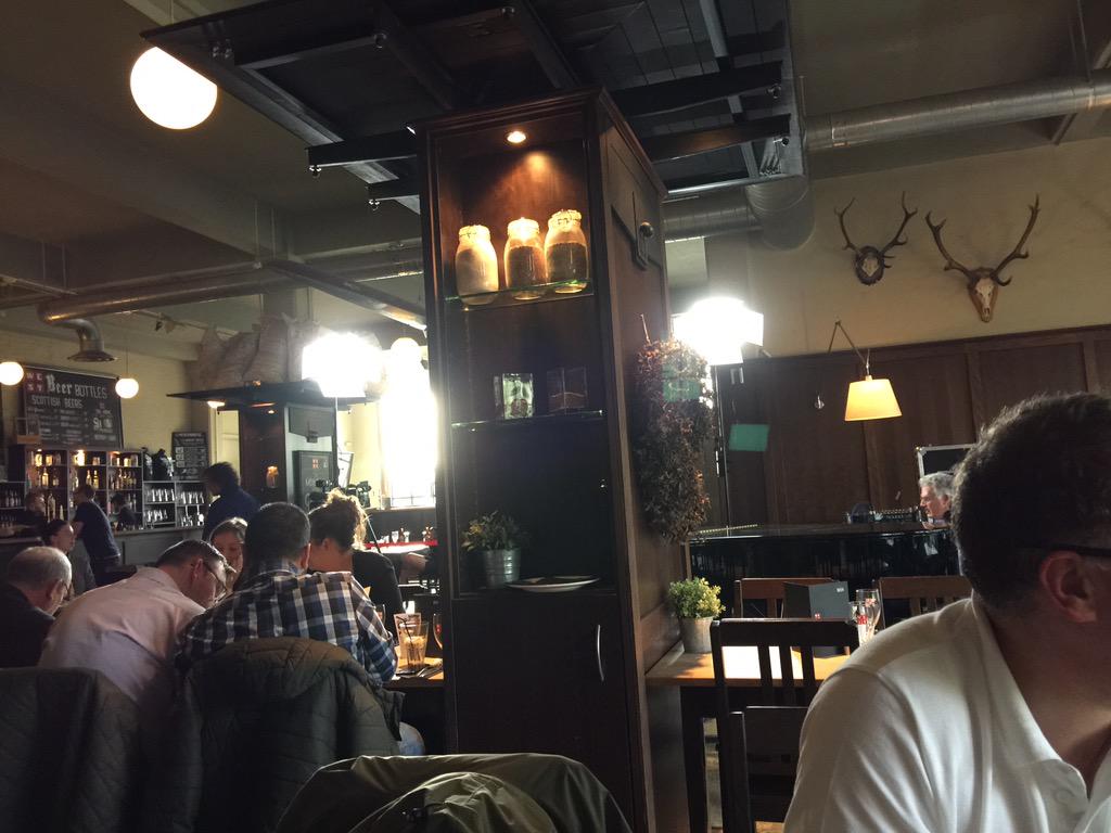 AtomicRecording's tweet image. Going to gatecrash channel 4 news!