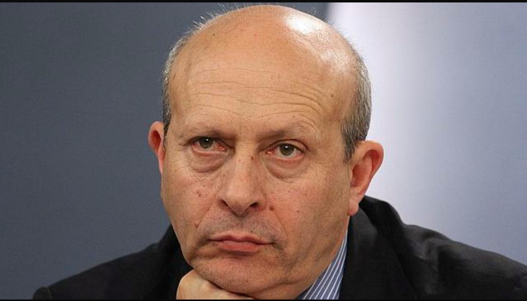 Quan siguem independents, li dediquem un carrer al #Wert?
Us sembla bé la Meridiana? #somescola #TotComença27s