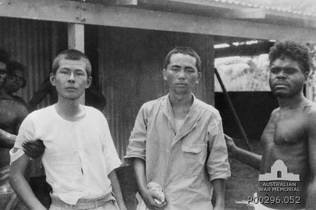 DavidWDoughty's tweet photo. #JapaneseSoldiers #WW2 #JapanesePOWs on the #TiwiIslands with their #Aboriginal #capturers - http://t.co/Xy2fTYQ5g4 http://t.co/f81pKbewp7