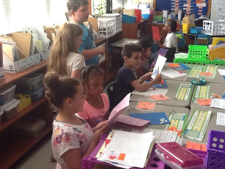ashleyholtmeyer's tweet photo. Thank you to our first grade buddies for the MAP testing treats!@bennejcschools #southschool http://t.co/c0MVi32orm