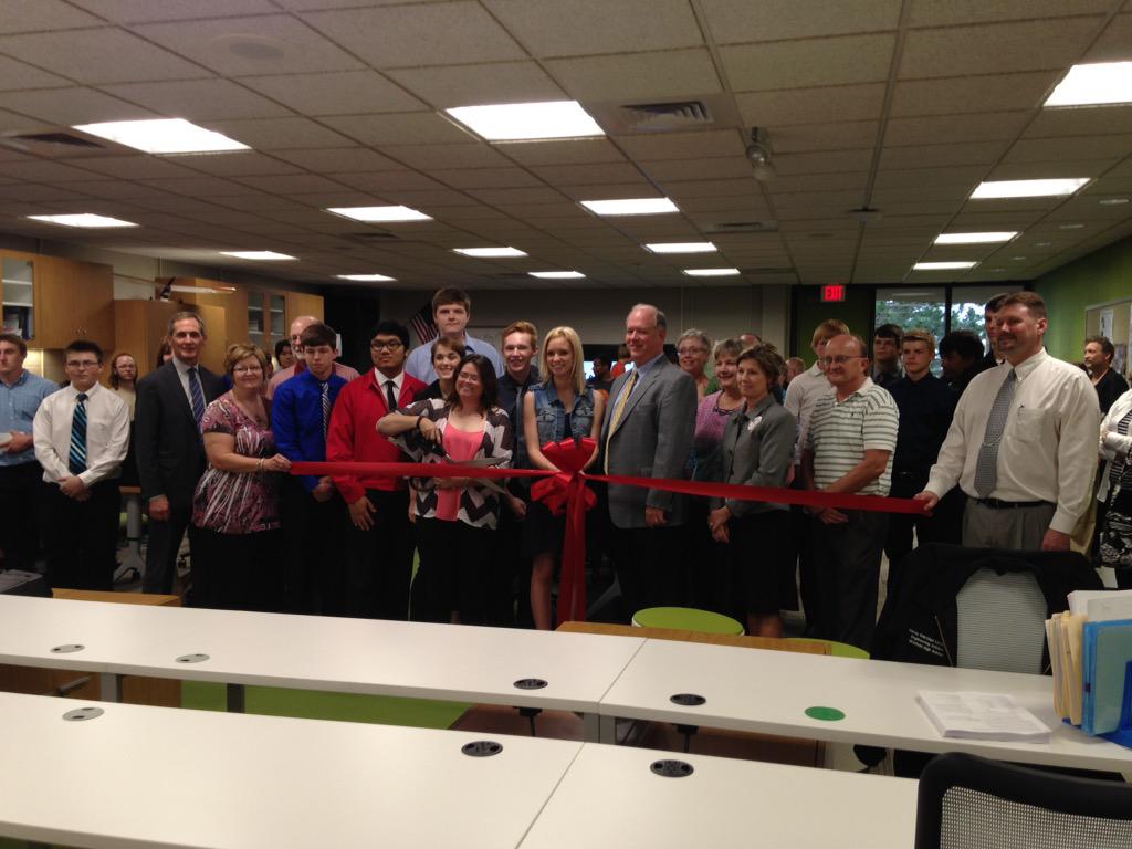 cpthomp4's tweet image. Ribbon cutting at Center for Innovation