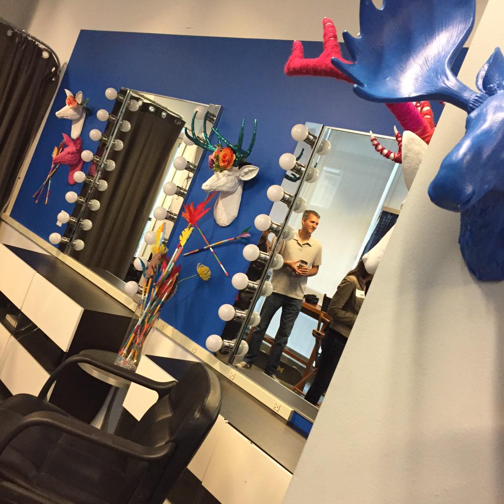 sefinster's tweet photo. #fcla #creativecounterculture #funnyordie http://t.co/jV9yXDbwf1