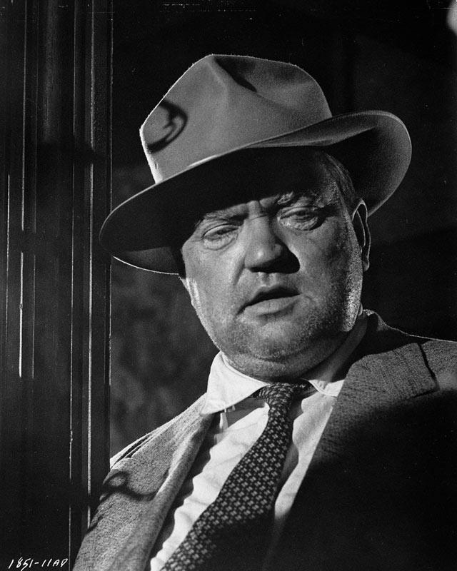 UniversalPics's tweet photo. Happy Birthday to legendary Writer/Director/Actor, Orson Welles! #TouchOfEvil #UniversalClassics http://t.co/c2vQrRG96y