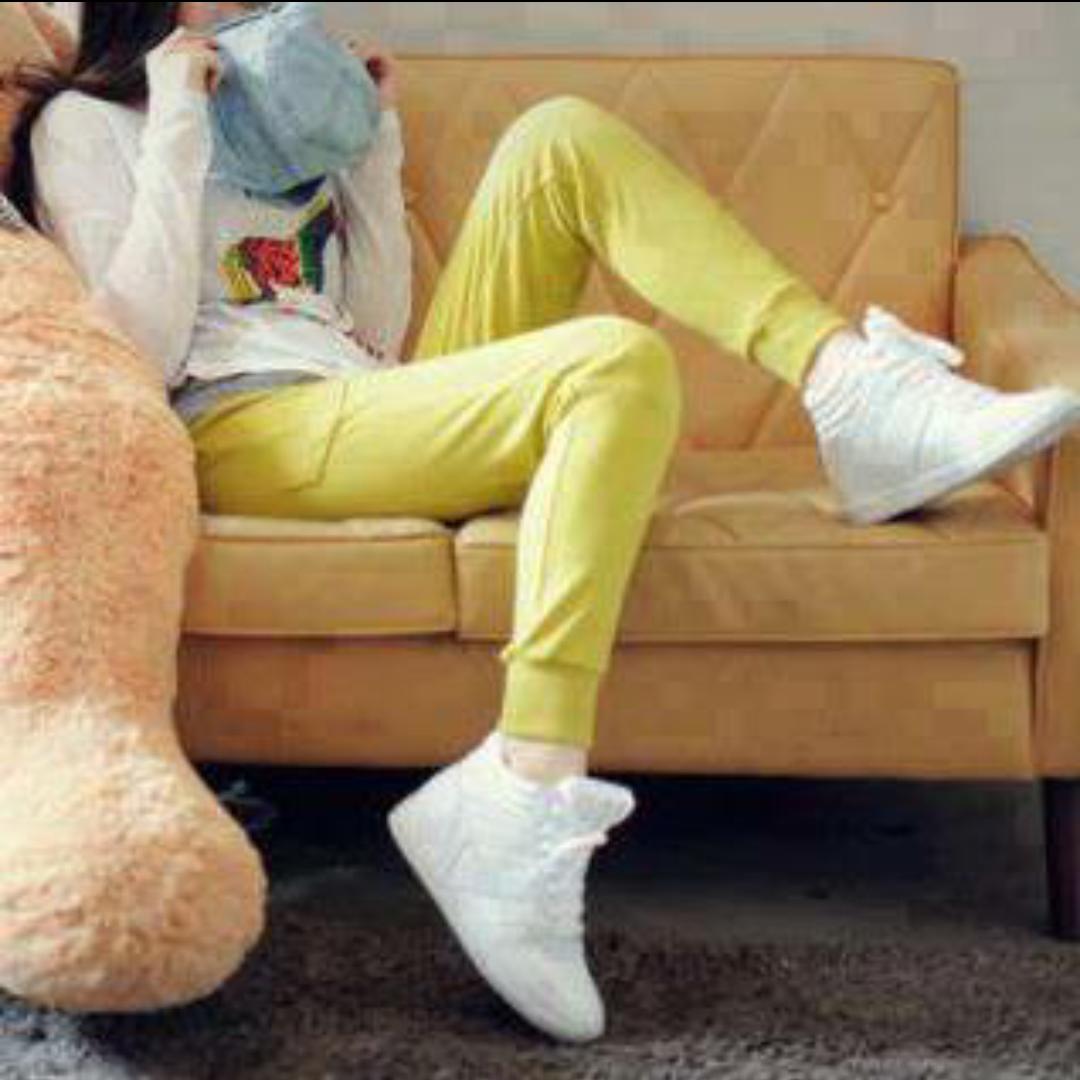 ايوووا صحيح ماحدا بياخد مكانك بس صعب ترجعلوا ^
___________________________________________________^