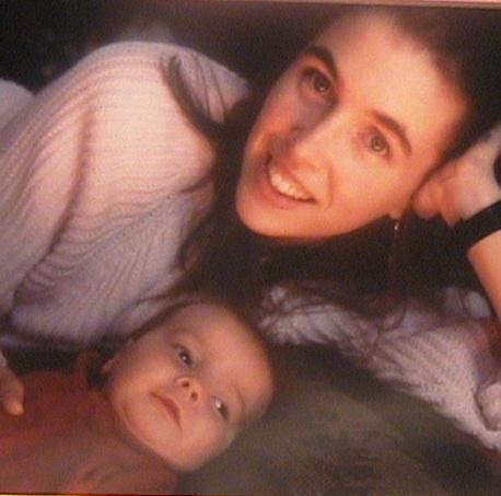 SevenPonds's tweet image. Being the Mother of a Child Who Died -- On #MothersDay  buff.ly/1IOHtxu #LossofChild #HealingGrief