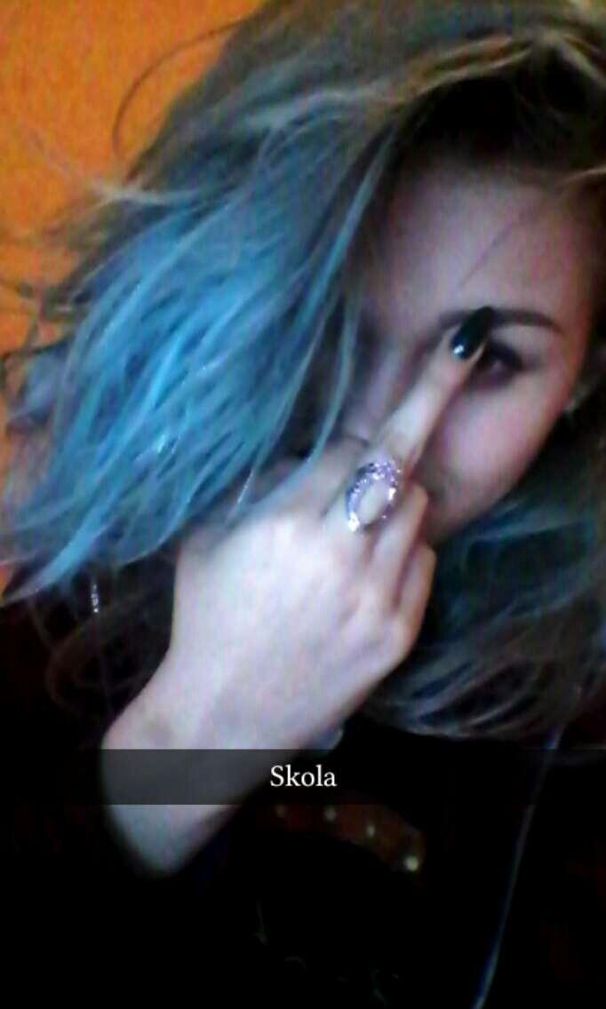 rocketkween's tweet photo. Viss ir lieliski. Es visu kontrolēju. http://t.co/YFL4osoTJl