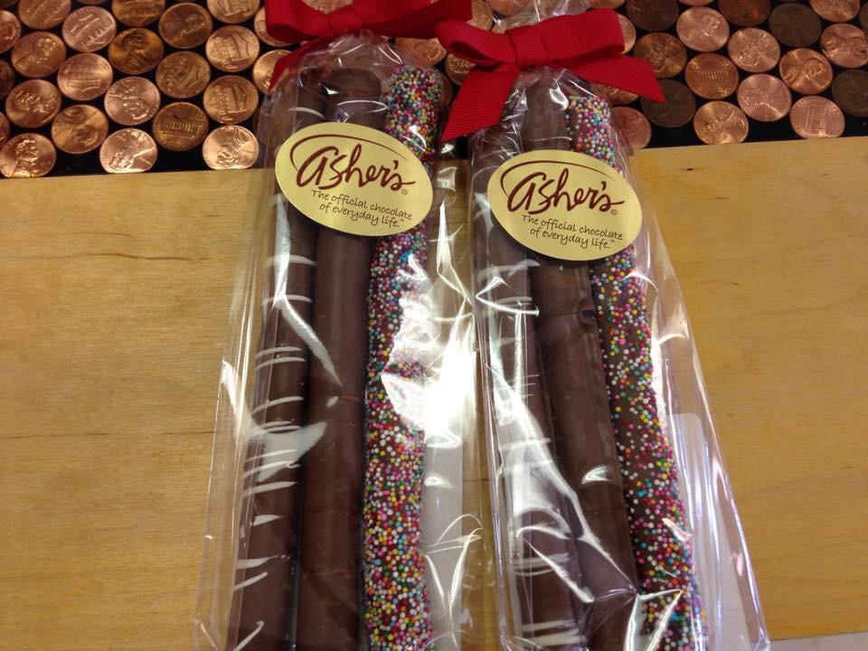sweetshackcandy's tweet photo. Still looking for a sweet Mother's Day gift? We've got the perfect treats! http://t.co/x5KjPos283