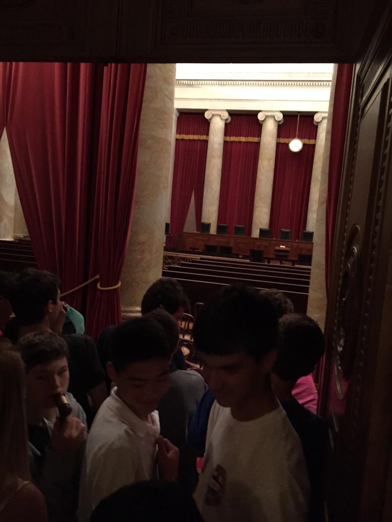 SallyN2015's tweet photo. Quick glimpse into the Supreme Court chamber! #SupremeCourt #dcskylion http://t.co/nxDaFlUB2Y