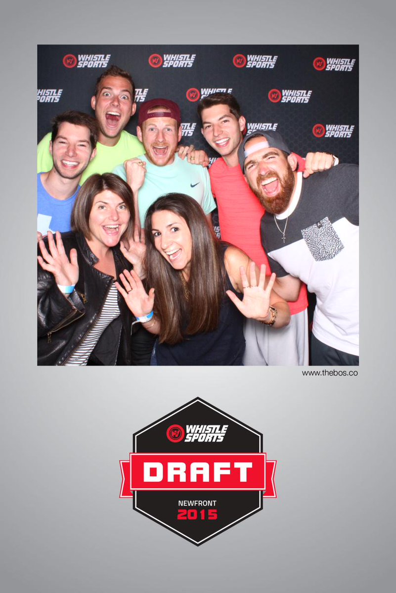 EpoxyTV's tweet photo. Some of our team casually hanging out w/ the @DudePerfect guys @WhistleSports Fan Night last night! 😻🏈 #WSNewFronts http://t.co/VmmAxBMqlV