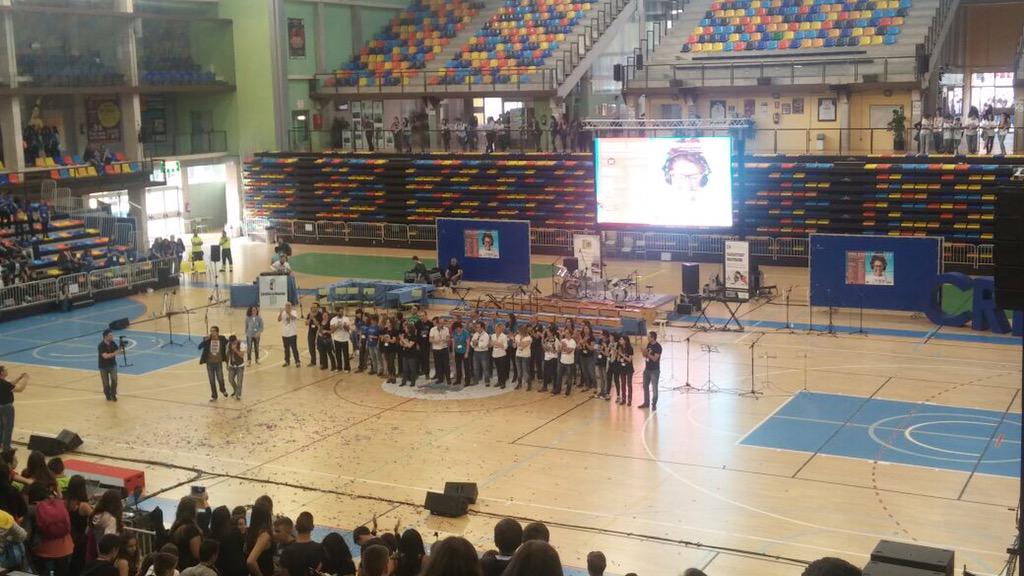 VirginiaVidalM's tweet photo. Esos profes esos profes eh!!! #creabandasonora http://t.co/PnTV5fXOEd
