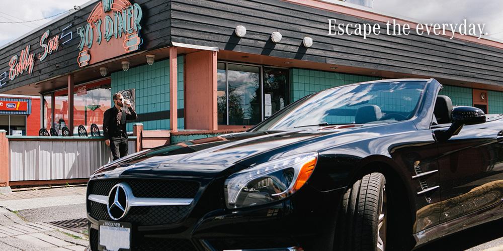 MercedesBenzCDN's tweet image. L’été est arrivé, on baisse le toit pour profiter du concept d’aire ouverte #ClasseSL.