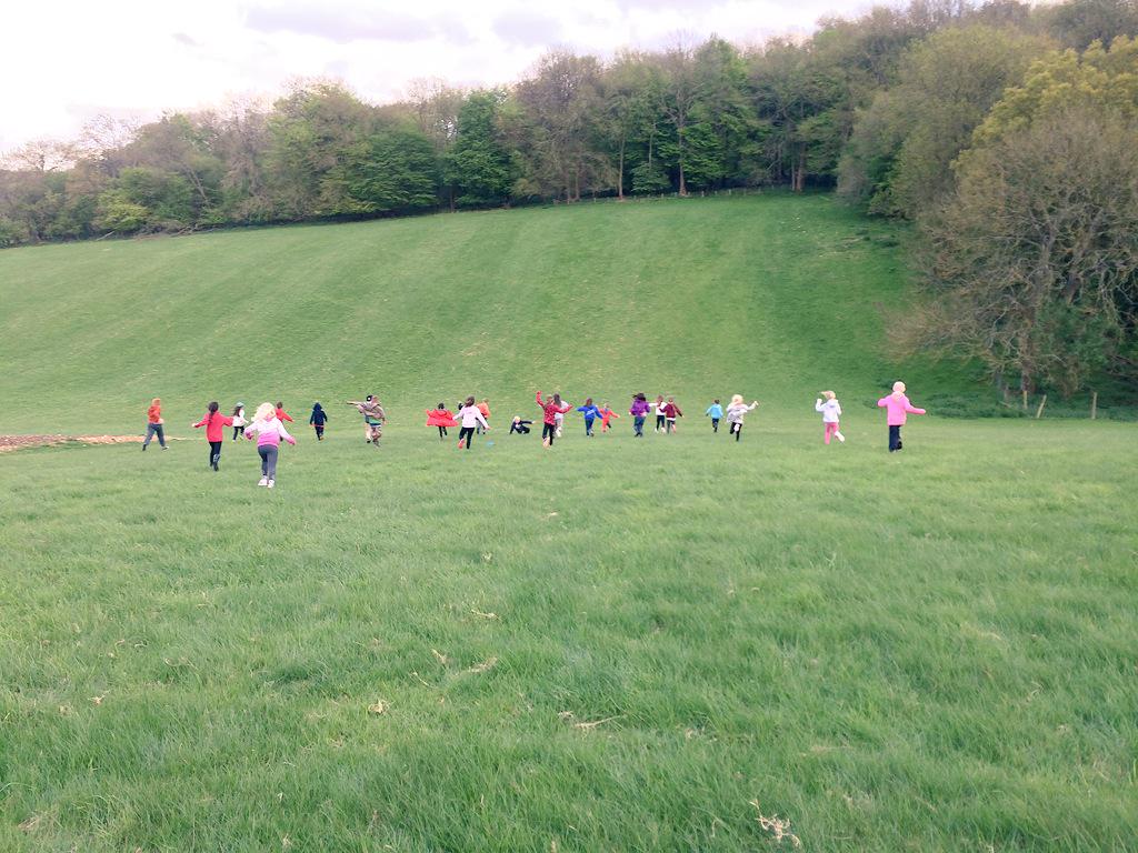 yr4res15's tweet photo. Running off some steam before retiring for the evening 😴
#runningoffsteam #bigday http://t.co/K1Mdhhd69r