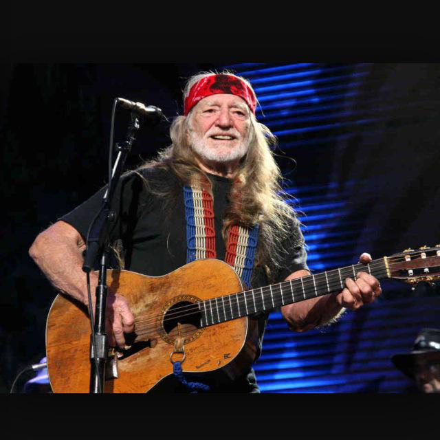 957miami's tweet image. Sabias que el Willie Nelson Fumo marihuana en la casa Blanca en el año 1977 crazy no ? @DJLazaroLorenzo #IChismes #sf