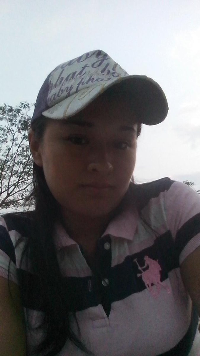 jmsc30's tweet photo. aki eatoy otraves dando lata jeje http://t.co/Mm7s8hyoFf
