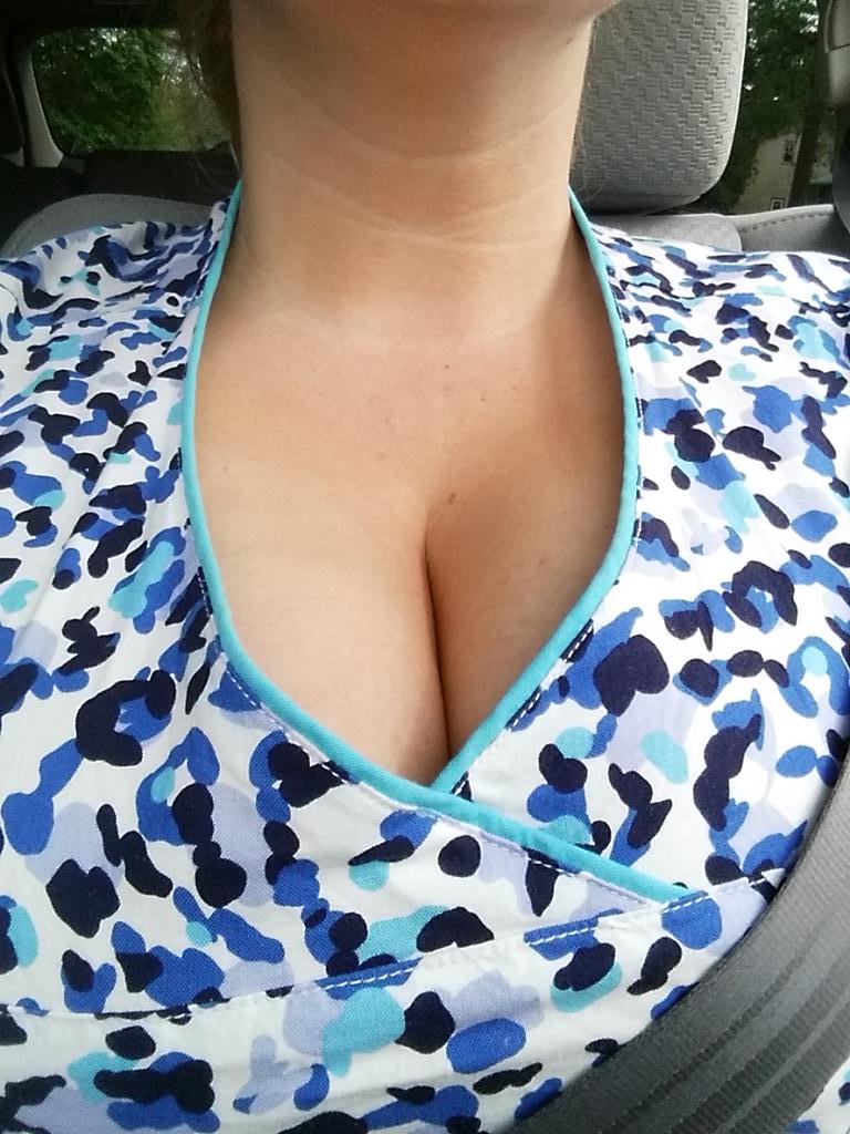 FLsweetprincess's tweet photo. Who wants to play patient tonight? I'll play the dirty, flirty doctor #sexyinscrubs http://t.co/9LxX59YFW0
