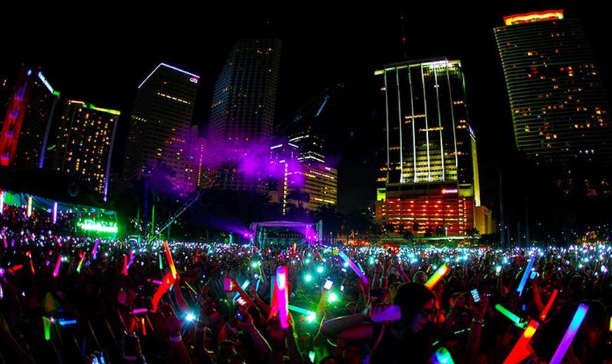 Deals4GL's tweet image. $29 for Entry Package to @nightnationrun on May 29 ($60 Value) #running #NYC #GayDeals ow.ly/MyTr3