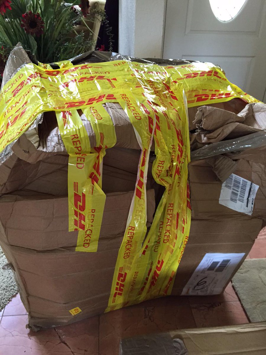 Hey <a href="/dhlexpressuk/">DHL Express UK</a> <a href="/DHLUS/">DHL U.S.</a>, is this REALLY how you deliver your packages on peoples doorstep? Absolutely ridiculous.