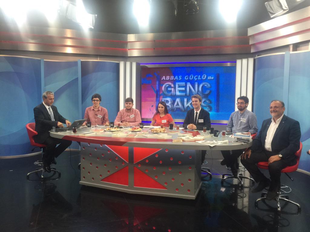 TrendNe_'s tweet photo. @AbbasGucluTR ile @gencbakiskanald Yayına başladı. #MHPveSeçimVaatleri #AbbasGüçlüİleSeçimMaratonu http://t.co/1MTKpUkIls