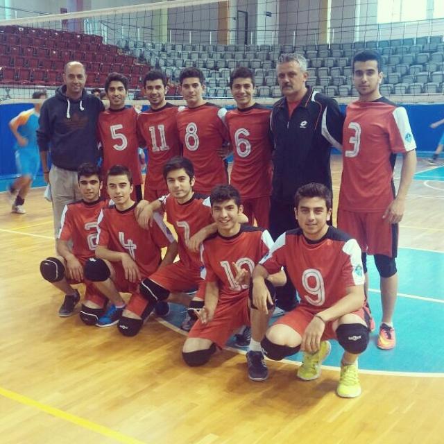 BurakOzell's tweet photo. My team . #7Number http://t.co/D5AGN2td4H